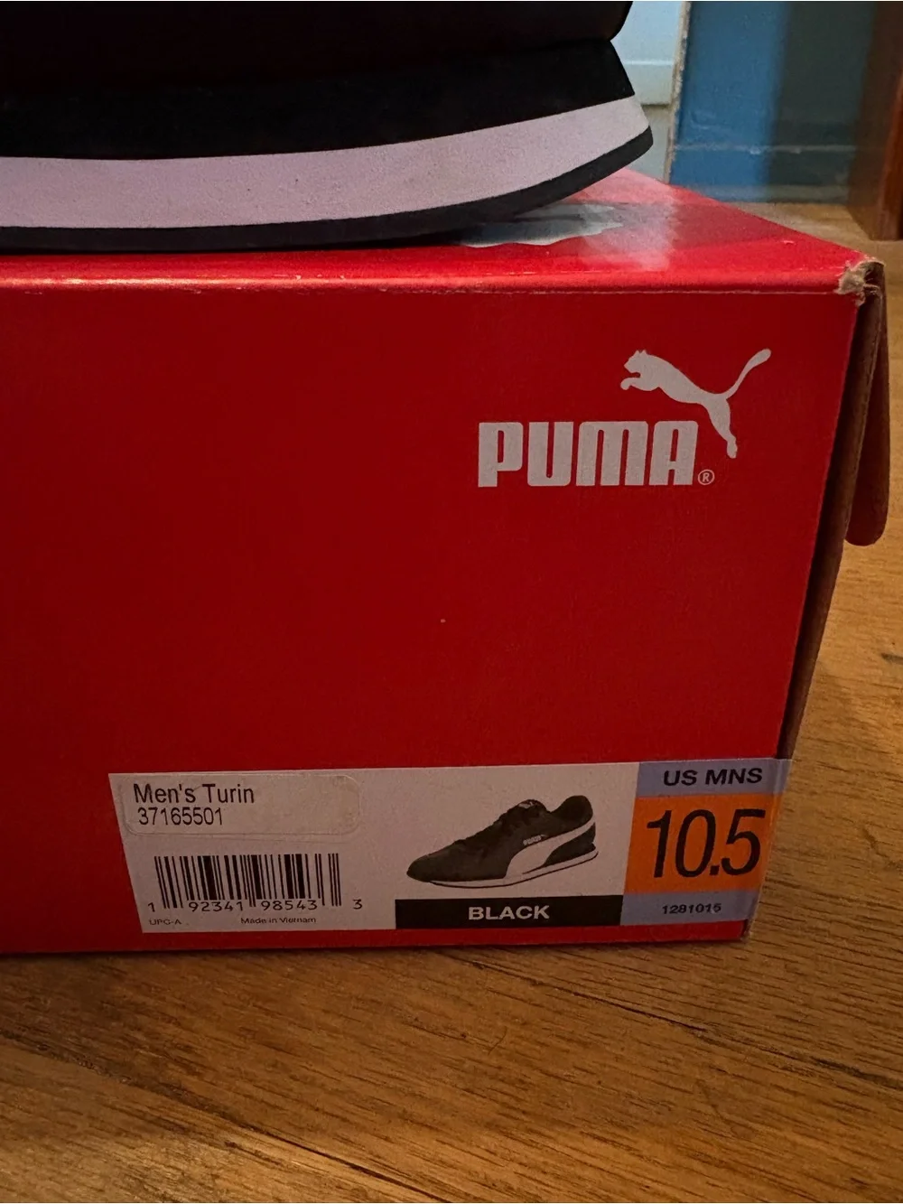 Puma Men's Black & White Turin Retro Sneakers